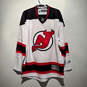 Reebok NHL Men's Small New Jersey Devils Hockey Players Jersey